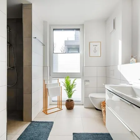 Apartment Hygge - Familienfreundliche Mit Garten & Meerblick *